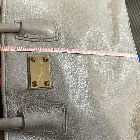 BLUMARINE 💯 authentic, leather tote bag! Has leather crossbody strap as well. - Picture 13 of 16
